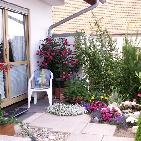 Haus Am Fürstenweg Apartamento Neustadt an der Weinstraße