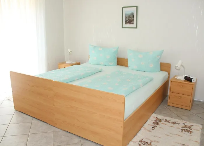 Haus Am Fuerstenweg Apartamento *